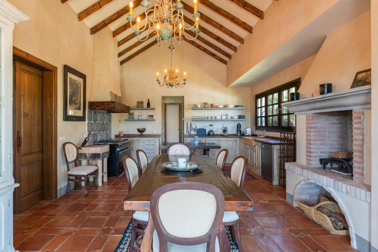 Casa Sol. Encantadora Con Piscina Villaer Marbella
